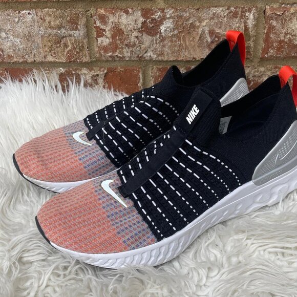 Size 10.5 - Nike React Phantom Run Flyknit 2 Black Team Orange - Picture 6 of 9
